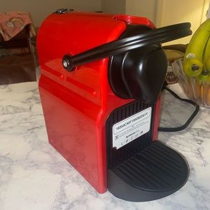 NEW Breville Nespresso Inissia Original Espresso Machine (Red)
